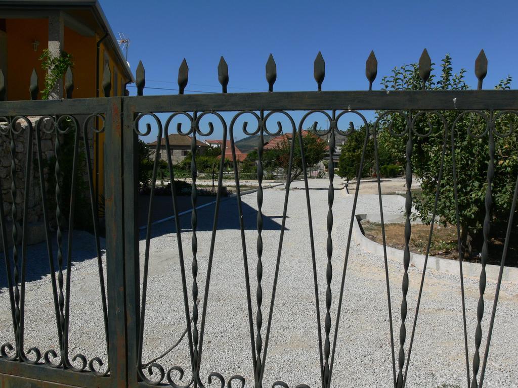 Casas De Sequeiros Pension Sequeiros  Buitenkant foto